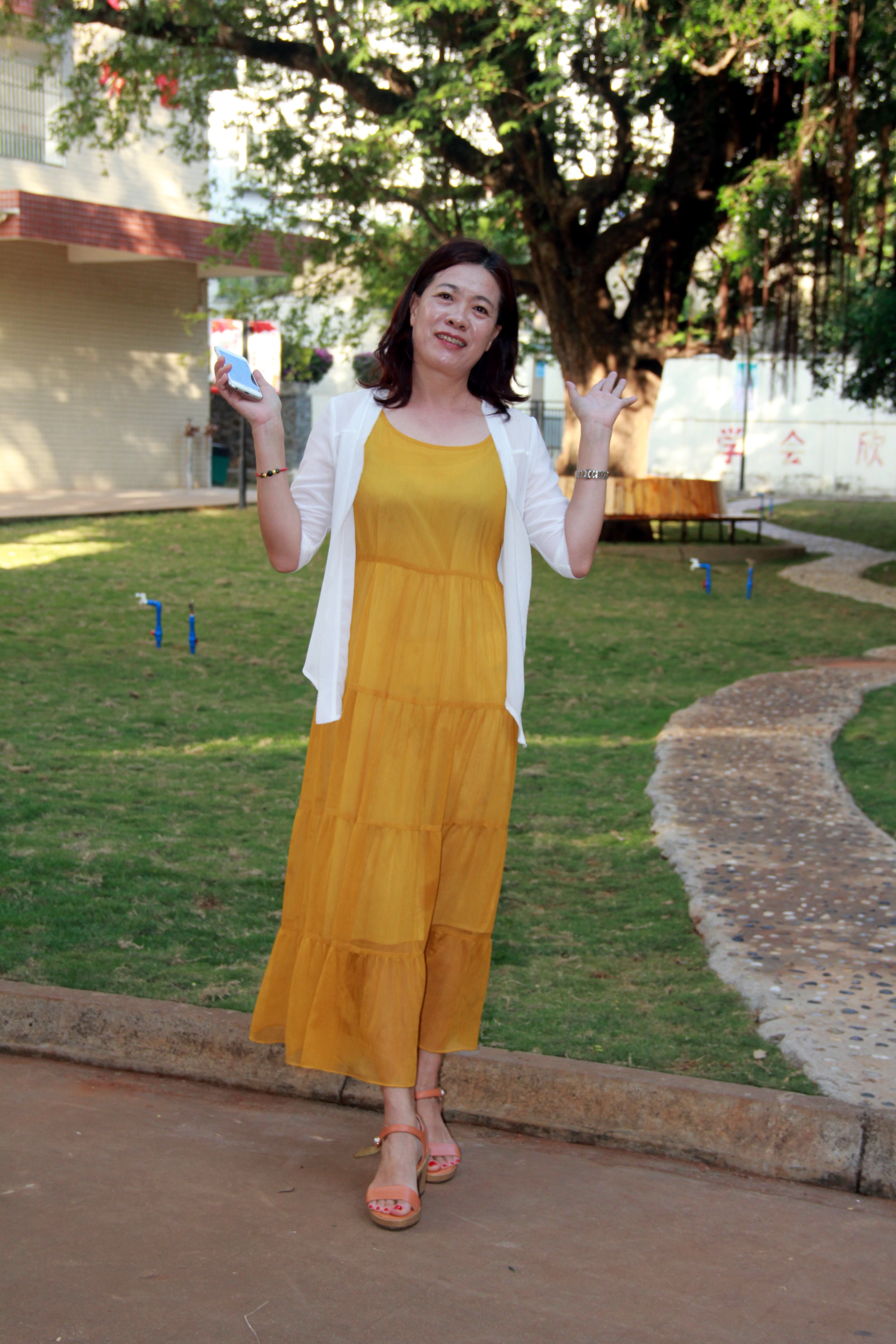 1621907905596854.jpg 周燕1.jpg