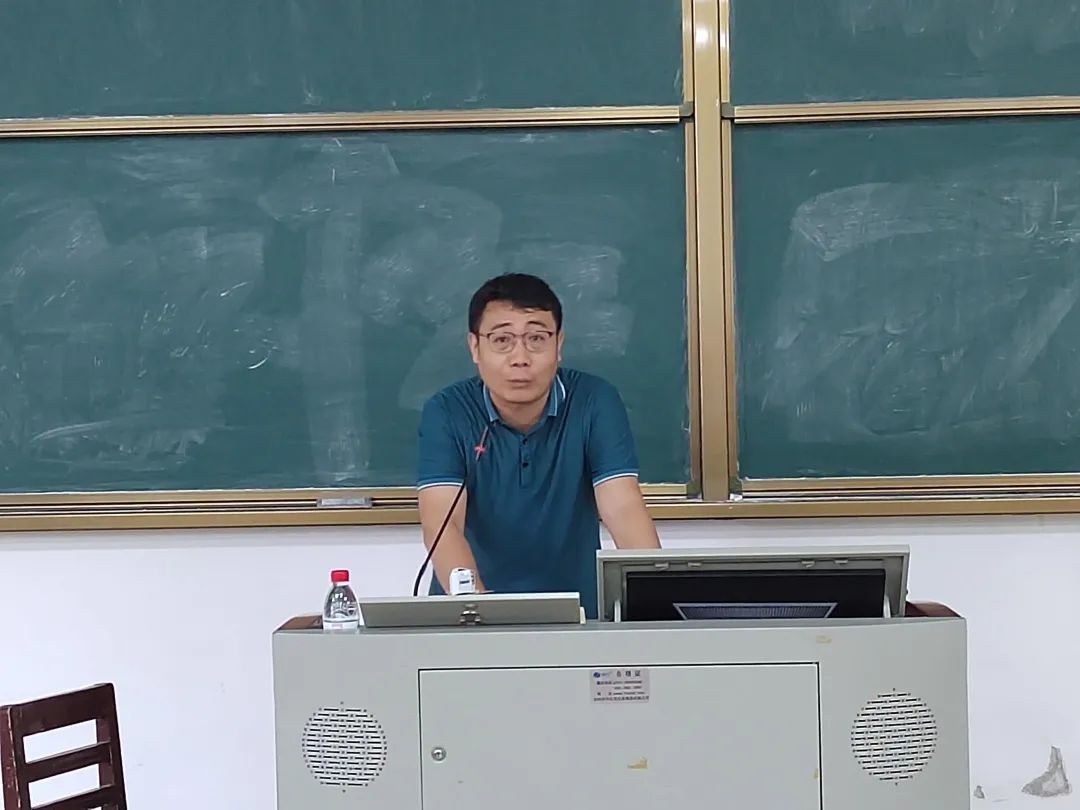 1655186210173702.jpg 2022.6.12杨亮讲座2.jpg