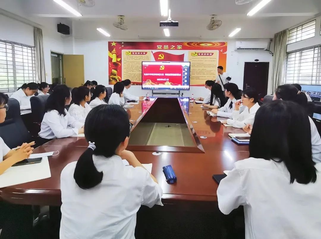 2022.6.1端午节学生党建 新疆1.jpg